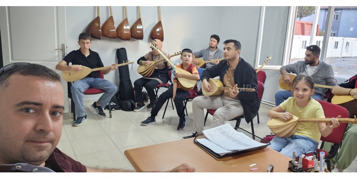 KİŞİYE ÖZEL BAĞLAMA KURSU ( 3 AYDA ÖĞRENME GARANTİLİ )