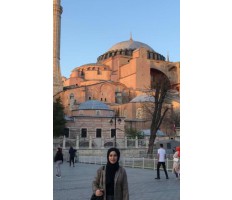 Ayşe Nur K.