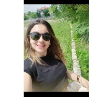 Özlem D.