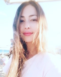 Elif E.