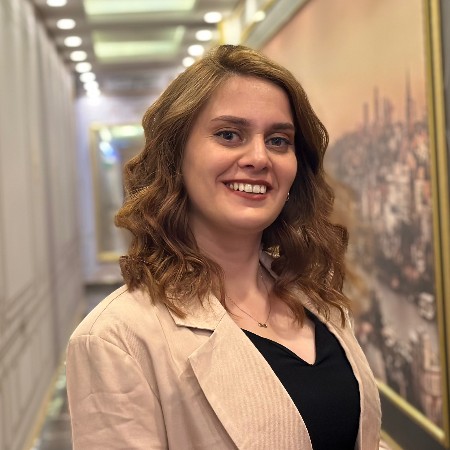 ayşenur