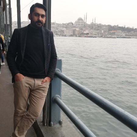 Emrah T.