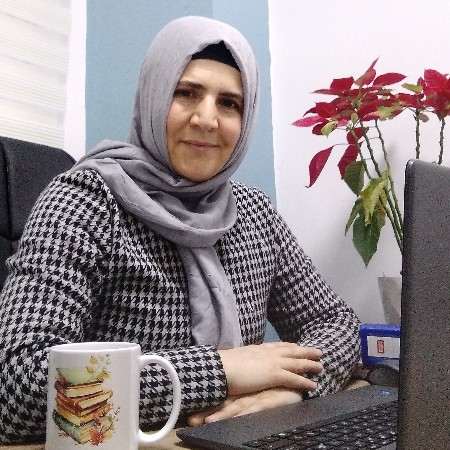 Ayşe Ş.