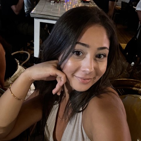 Ayşe A.