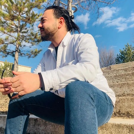 Oğuzhan Y.
