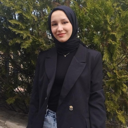 Esra D.