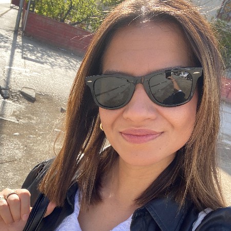 Cansu K.