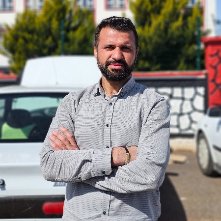 Veysi K.