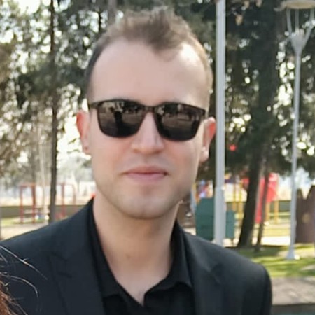 Mustafa Ü.