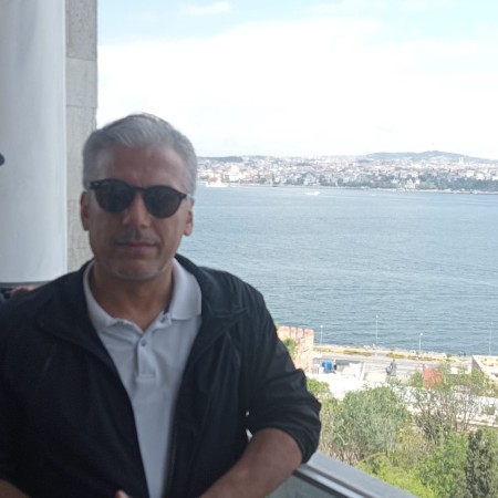 Mustafa T.