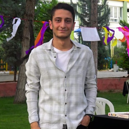ogretmenl13wqw