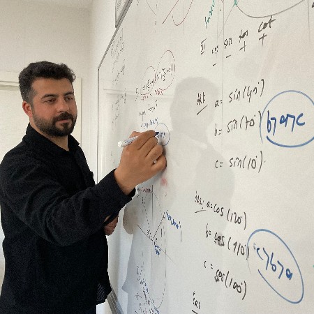 Umut D.