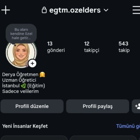 Derya E.