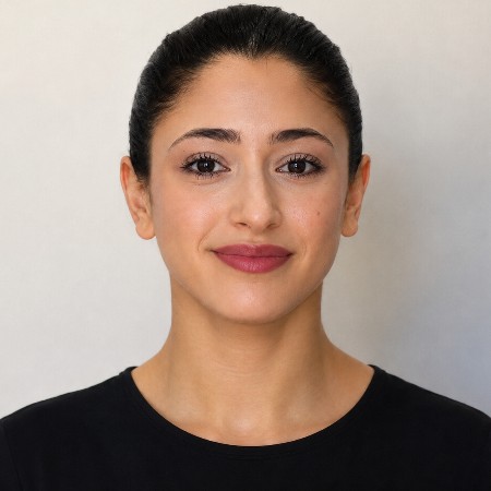 Ayşe D.