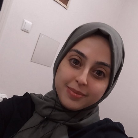 Esra Nur