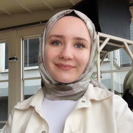 Sema Nur K.