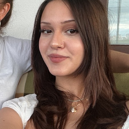 Hayat T.