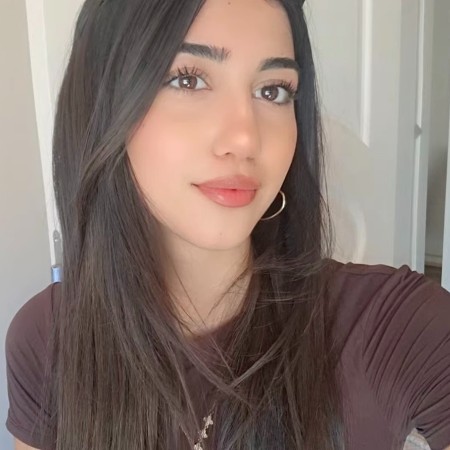 Ekin Ç.