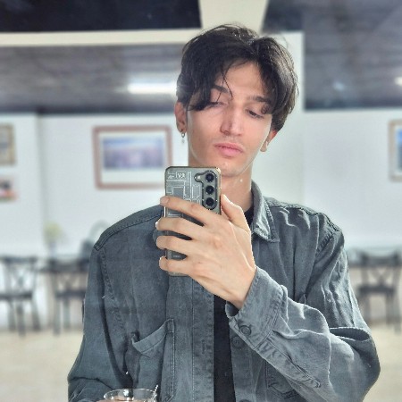 Yunus B.
