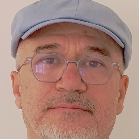 Ali T.