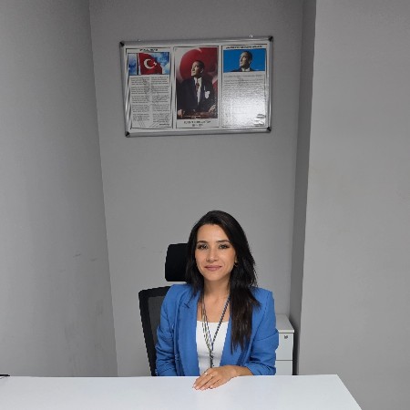 Esma C.