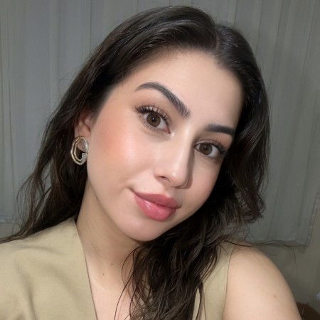 Hande S.