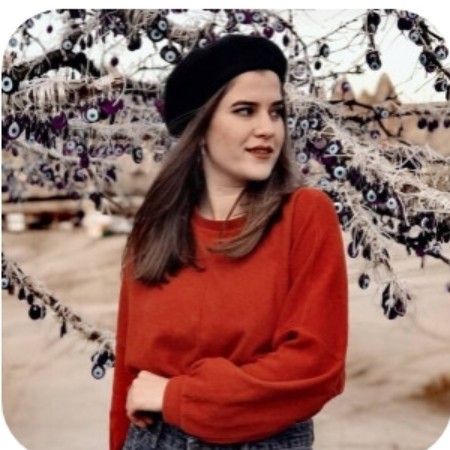 Esra Y.