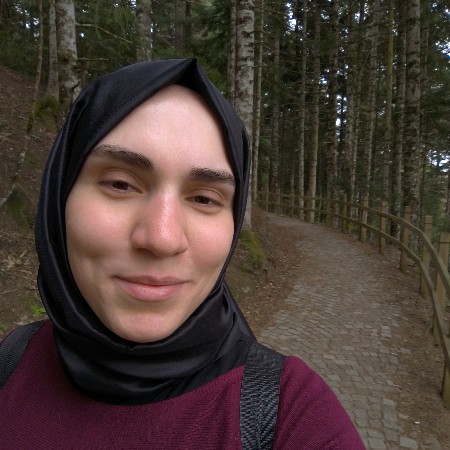 Zeynep Ş.