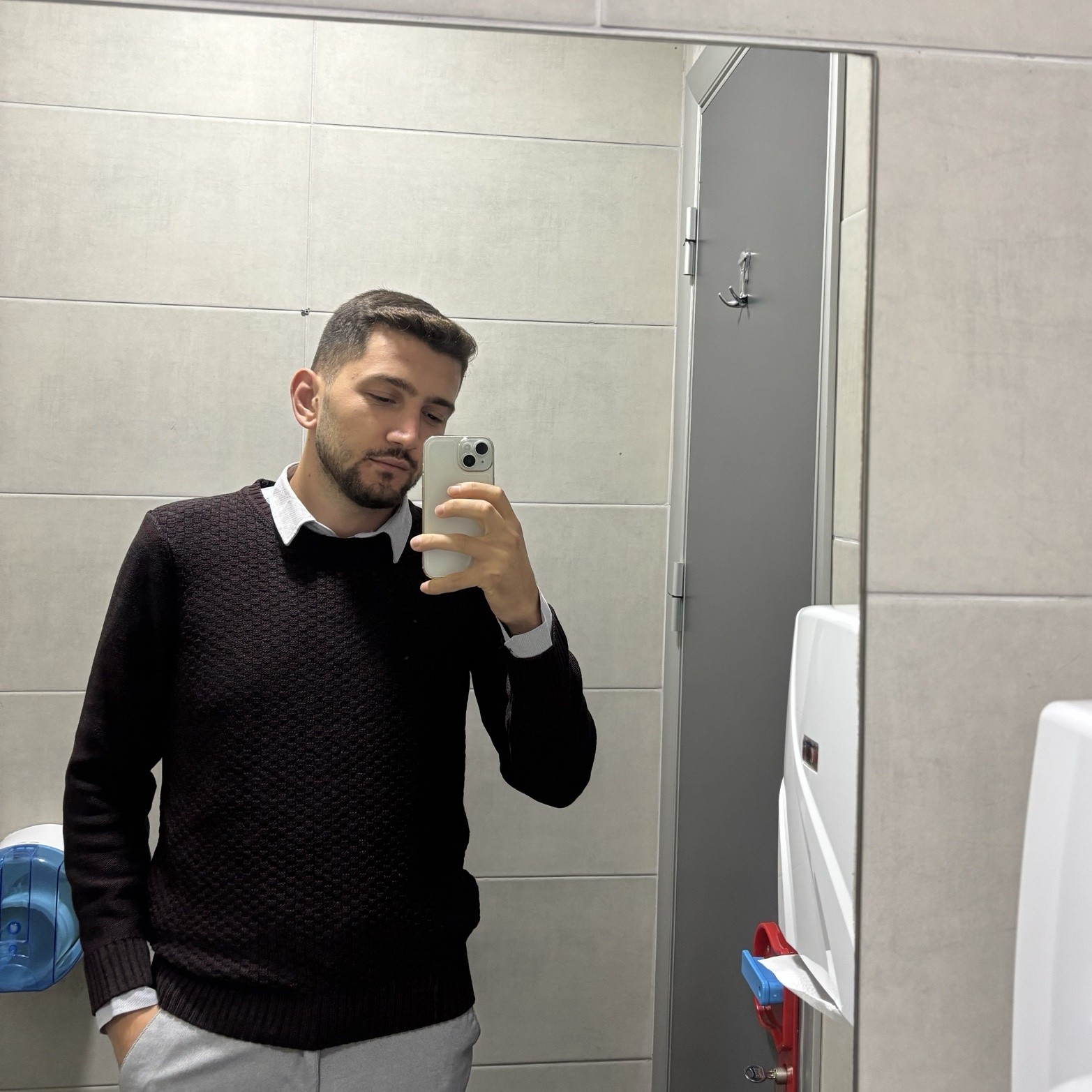 ogretmenzbn9r8