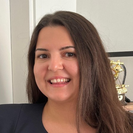 Deniz E.