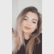 Ayşe G.