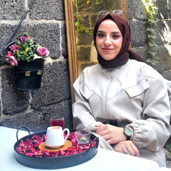 ogretmenwtzqr2