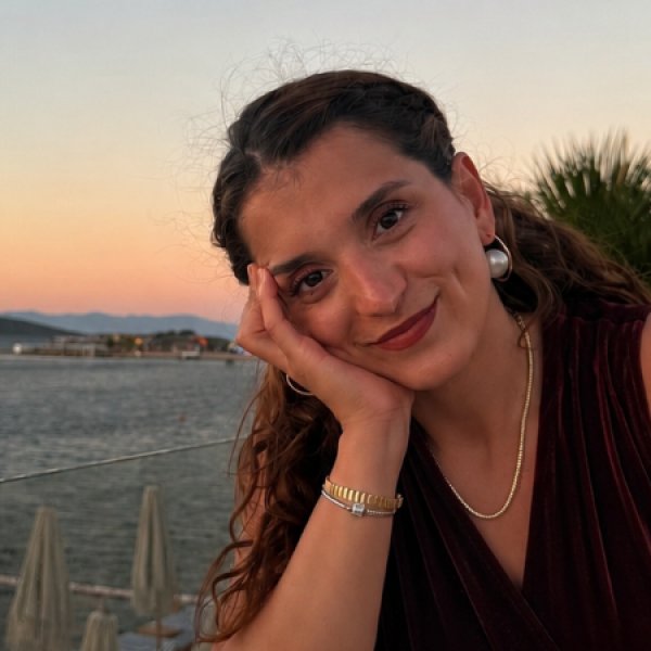 Şeyma Ü.