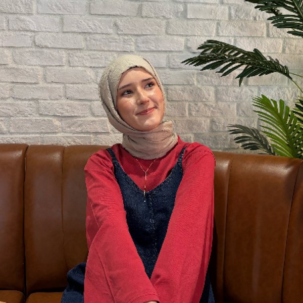 İrem Nisa U.