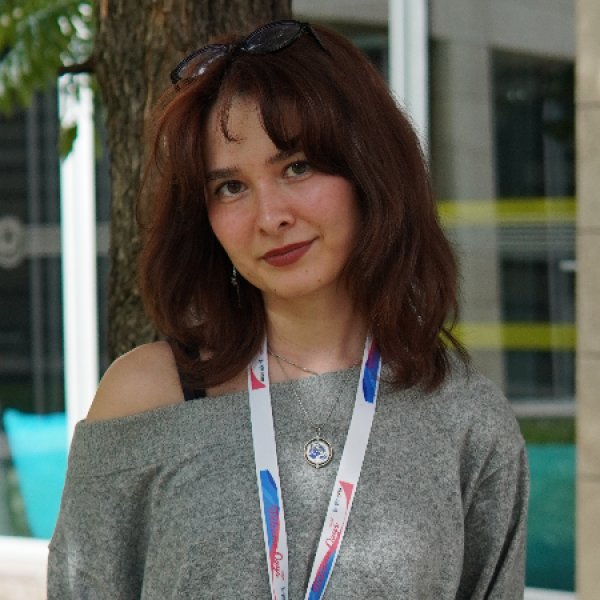 Soyli K.