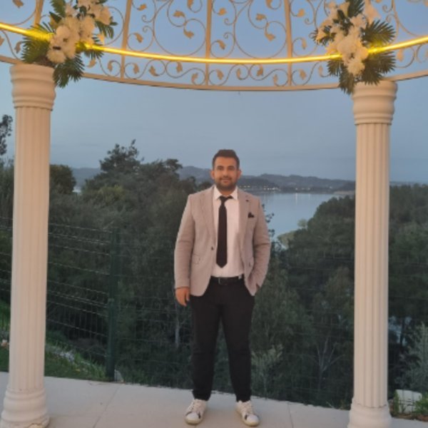 Mahmut C.