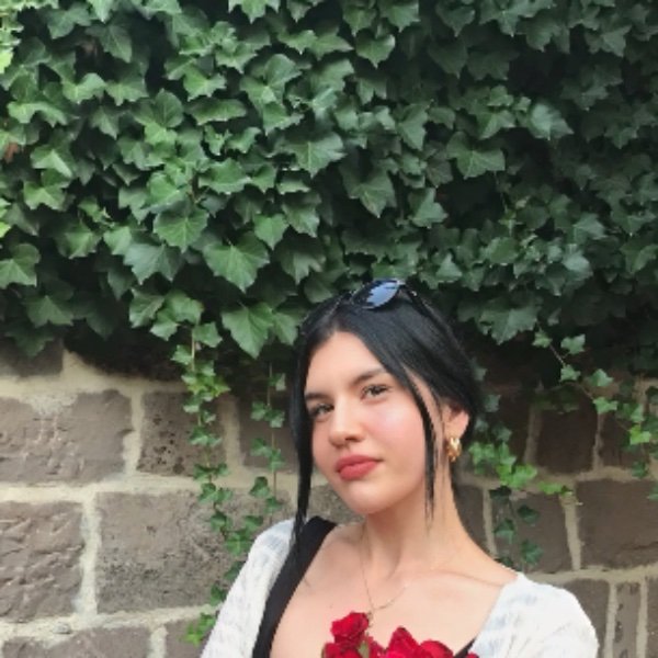 Emine Esra K.