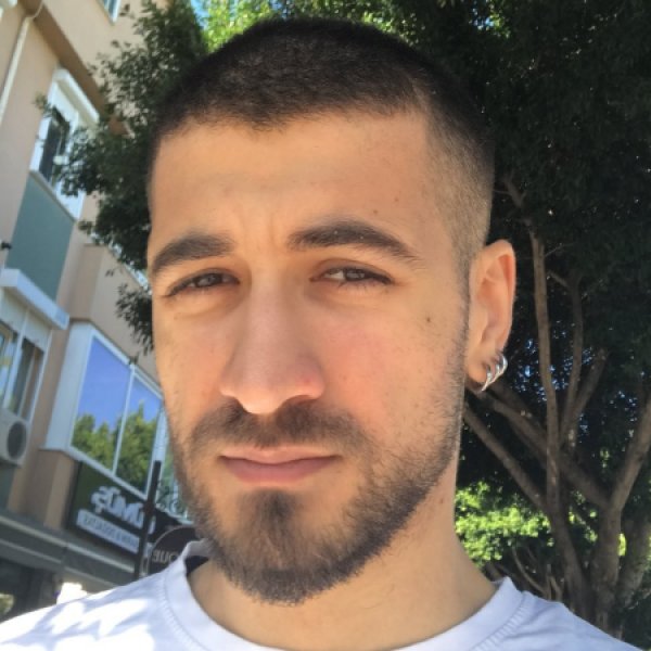 ogretmengad5vv