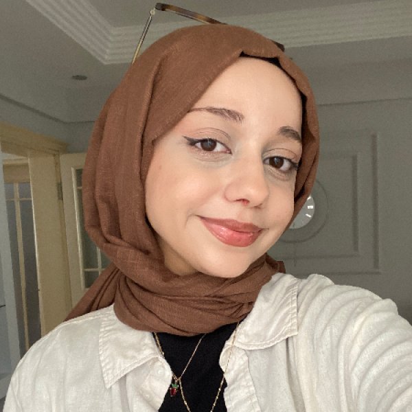 Zeynep Ç.