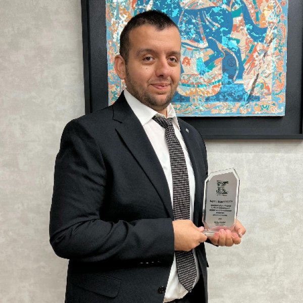 Hakan K.