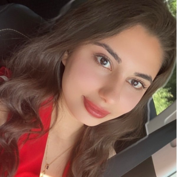 Kübra Y.