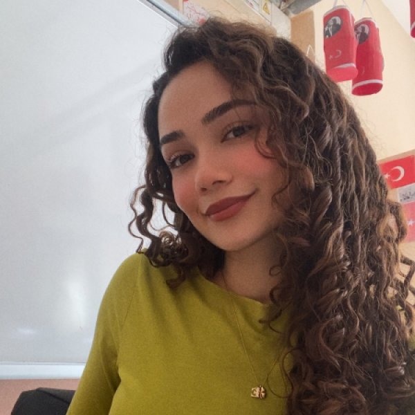 Şeyma T.