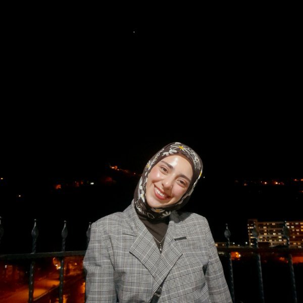 Esra B.