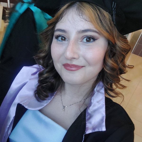 Hatice İ.