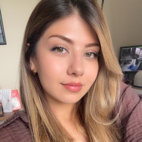 Nazlı A.