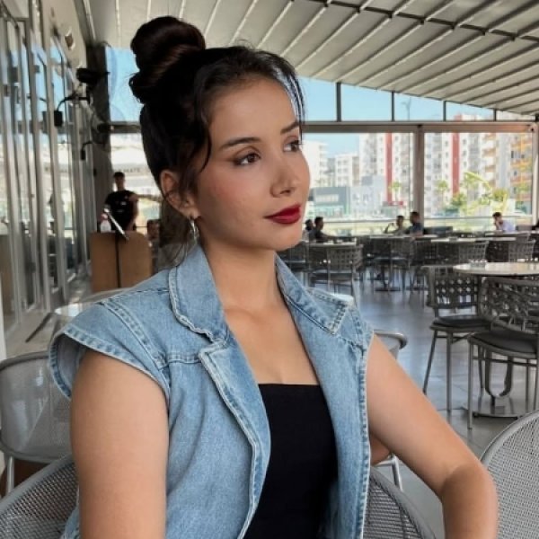 Beyza B.