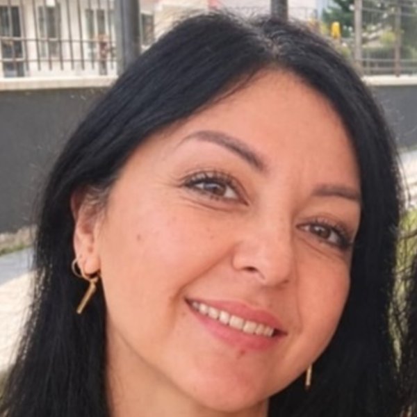 Gülnur Y.