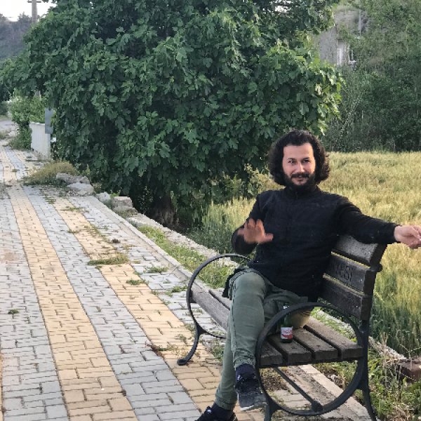 Murat Ç.